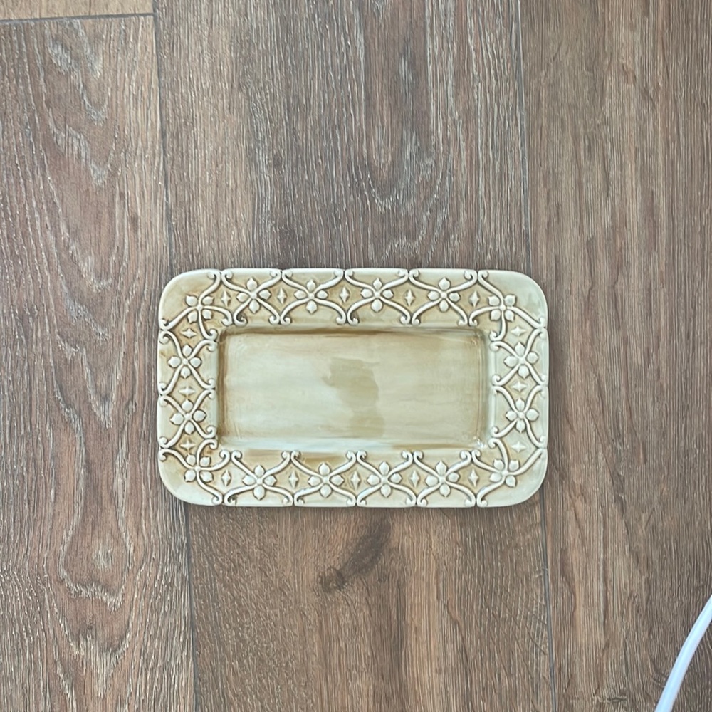 Bodley Potteries small platter. Color light brown. Size 12 3/4 inches.